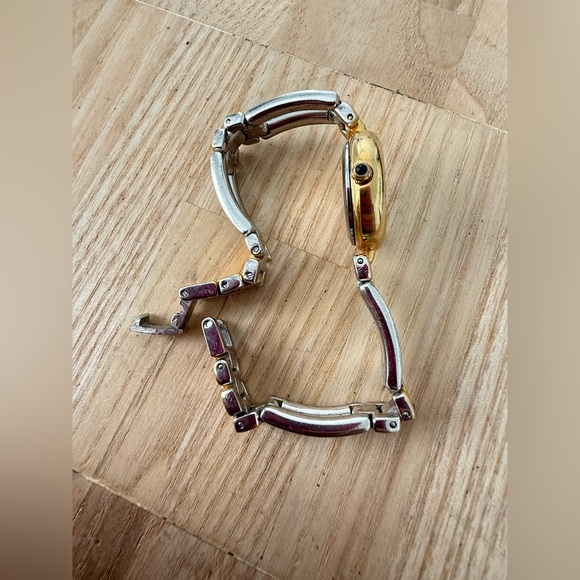 Vintage Michele ladies two toned dress watch NEW BATTERY - Picture 10 of 12